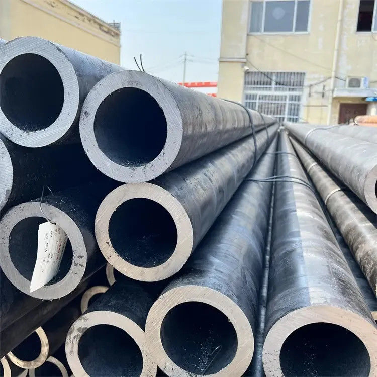 Asme Sa335 P11 SA106GR.B C P1 P12 P22 SA213T22 T92 T12 Tubo sin costuras de acero aleado