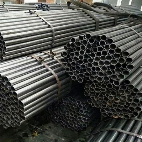 Tubo de acero al carbono tirado en frío sin costura A106 A333 A335 Api 5l Tubo soldado X42 X46 X80
